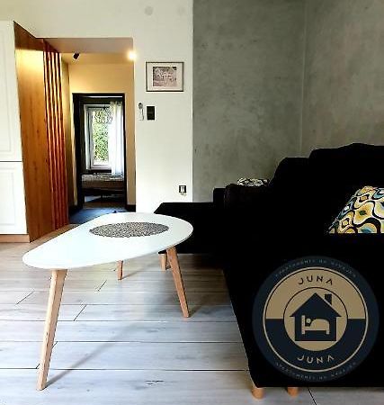Juna2 - Nowoczesny Apartament W Centrum Z Widokiem Na Park Pruszków Eksteriør billede