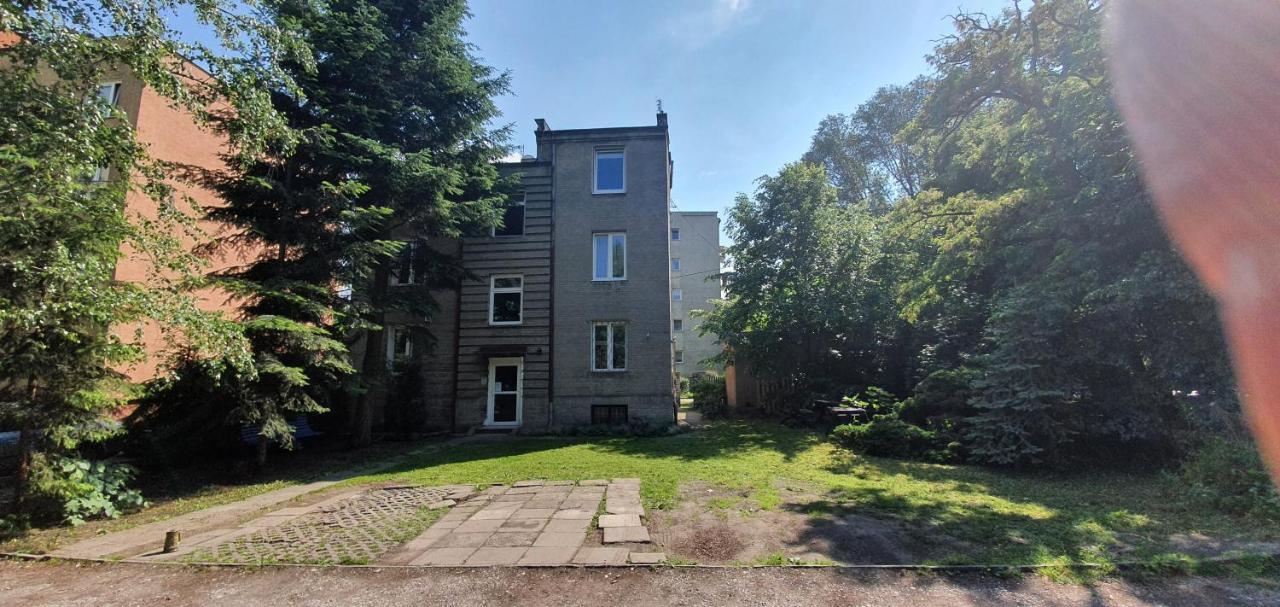 Juna2 - Nowoczesny Apartament W Centrum Z Widokiem Na Park Pruszków Eksteriør billede