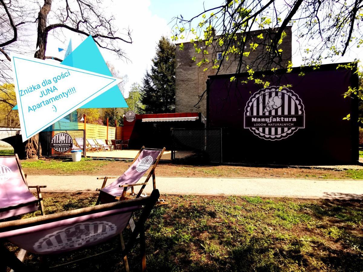 Juna2 - Nowoczesny Apartament W Centrum Z Widokiem Na Park Pruszków Eksteriør billede